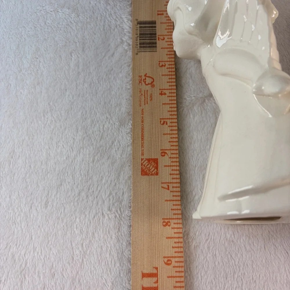Vintage 70s White Ceramic Kissing Angels Figurine Pair Boy & Girl Cherub Statues